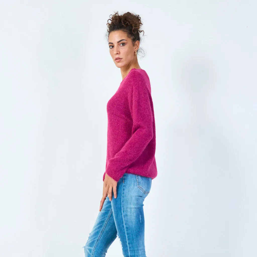 Classic round neck sweater wholesale