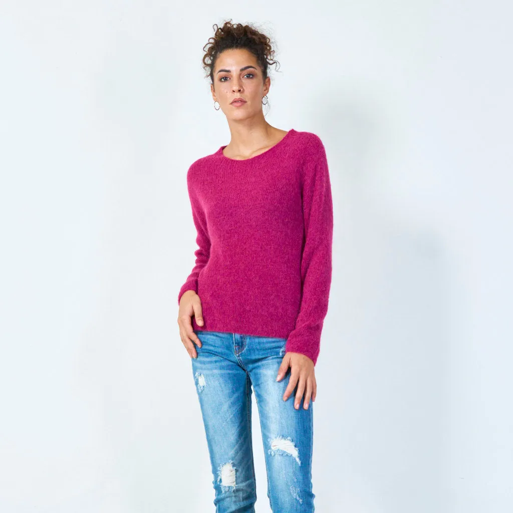 Classic round neck sweater wholesale