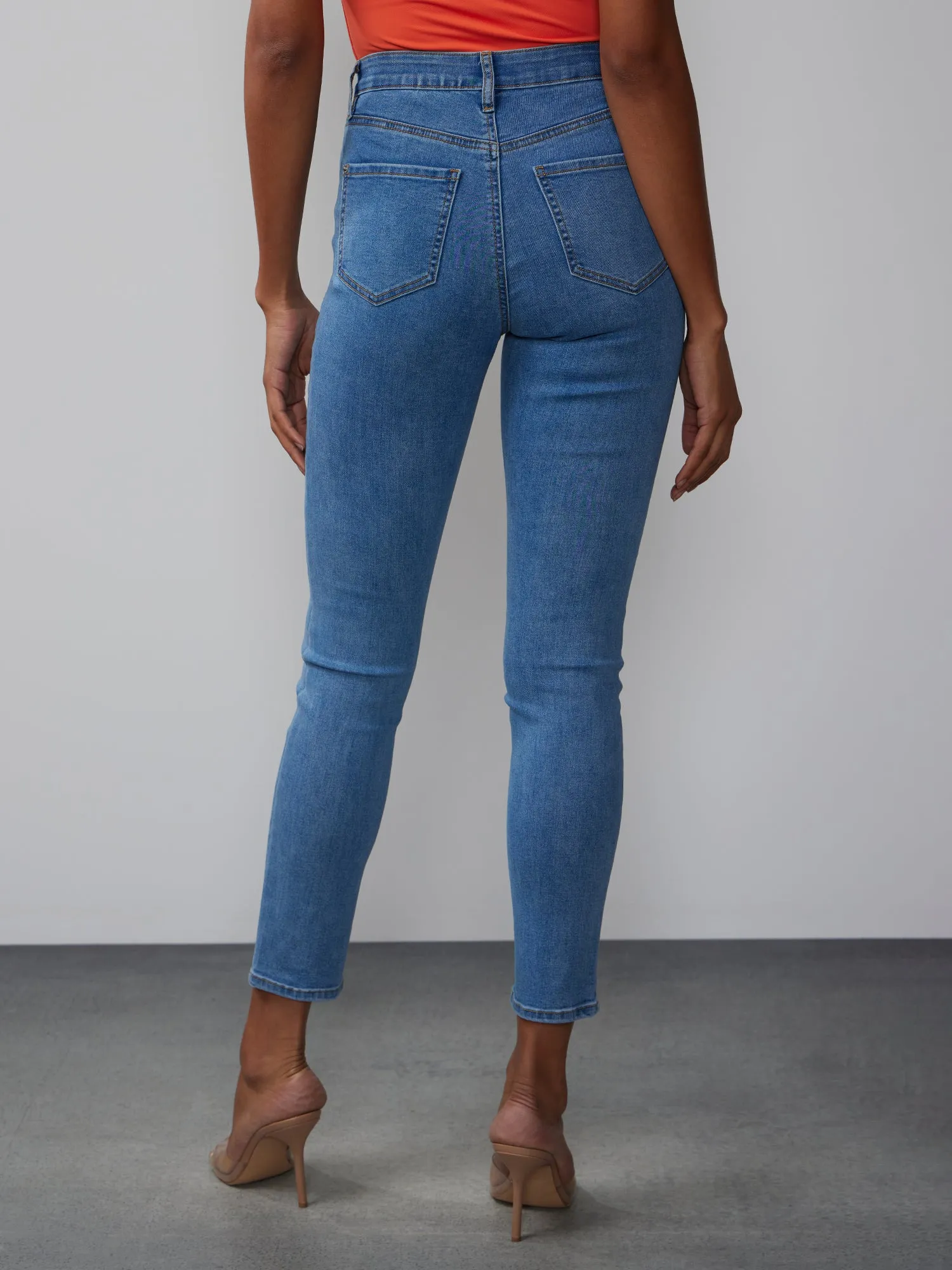 Curvy High Rise Skinny Jeans