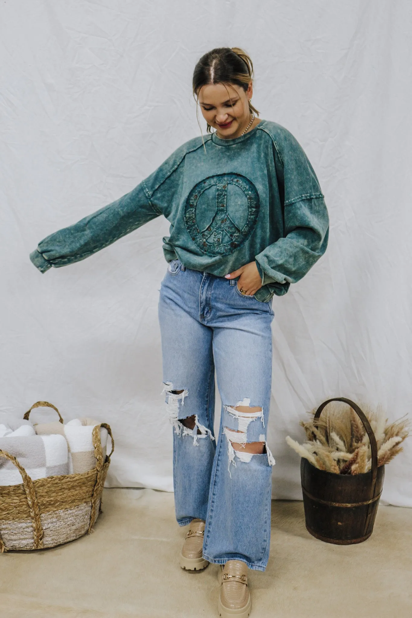 Olivia Toll Free Wide Leg Vintage Vervet Jean