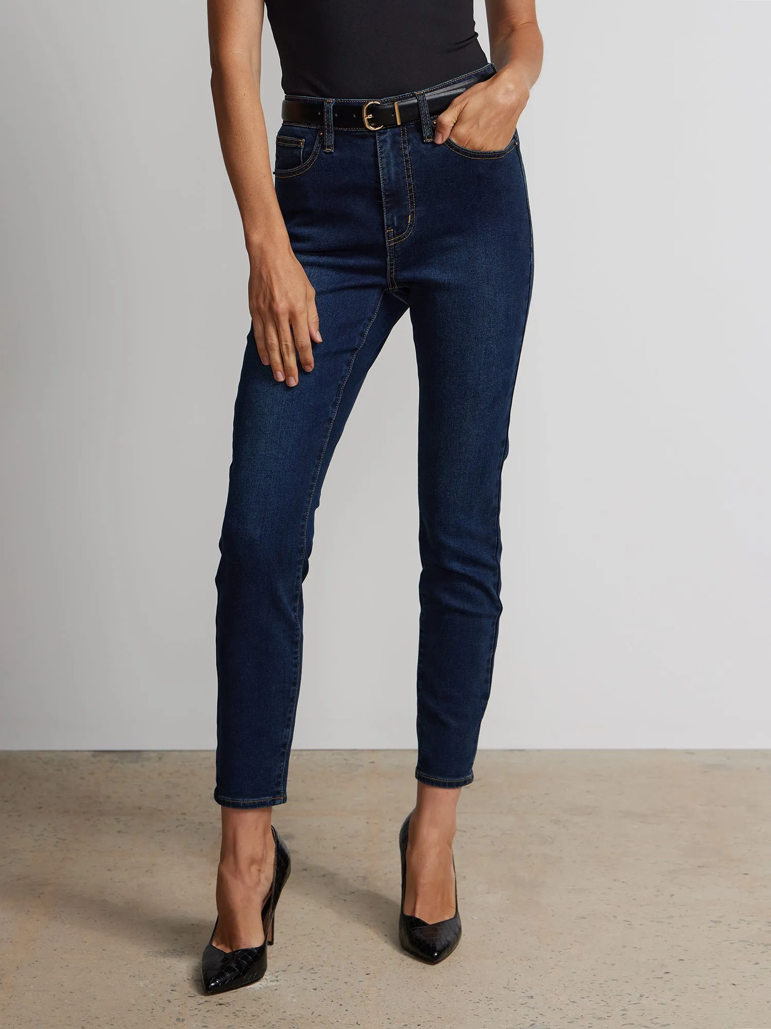 Petite Ultra High Rise Curvy Skinny Jeans