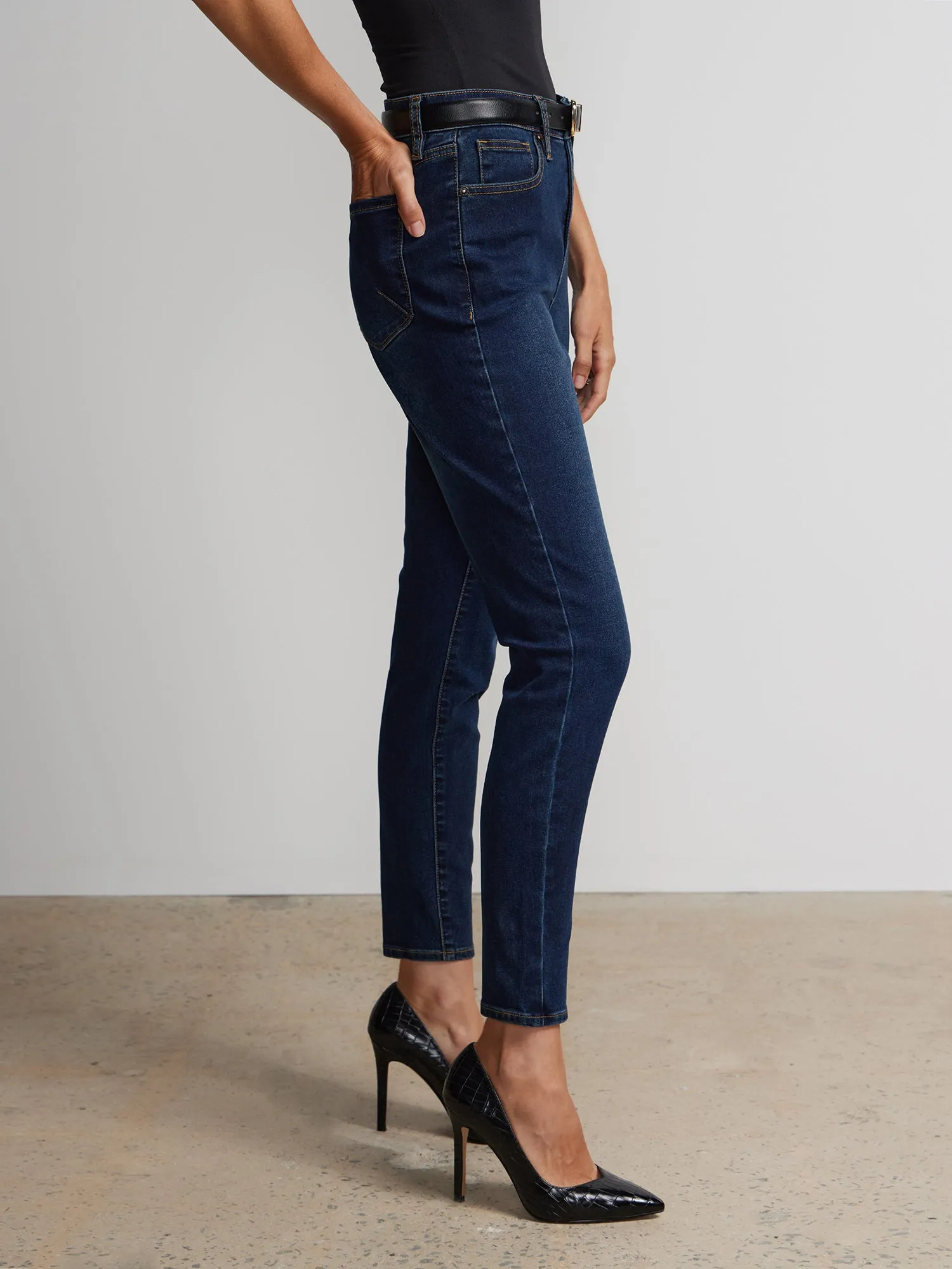 Petite Ultra High Rise Curvy Skinny Jeans