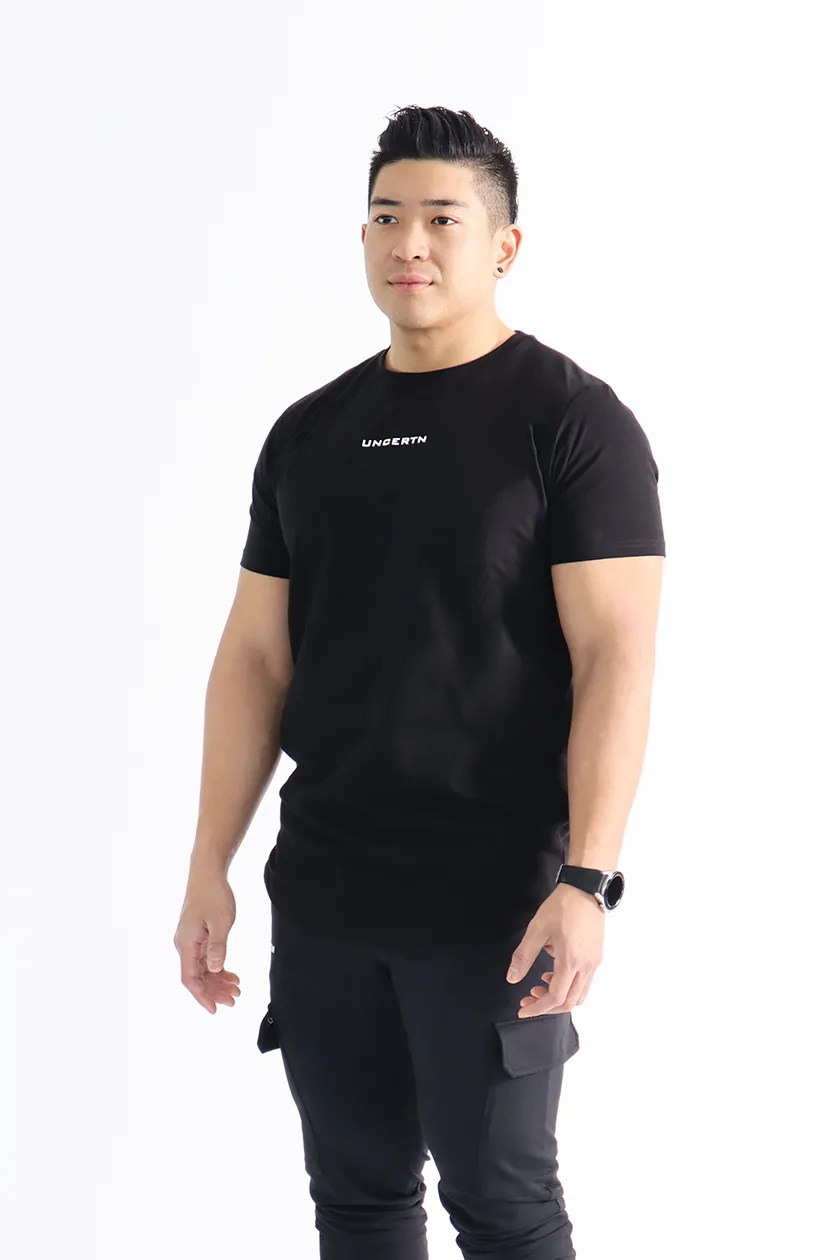 UC02 Arrival Scoop Tee - Black